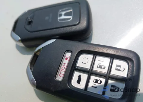 2018 Honda Odyssey Ex-L z USA, uszkodzony, nr VIN 5FNRL6H77JB032823